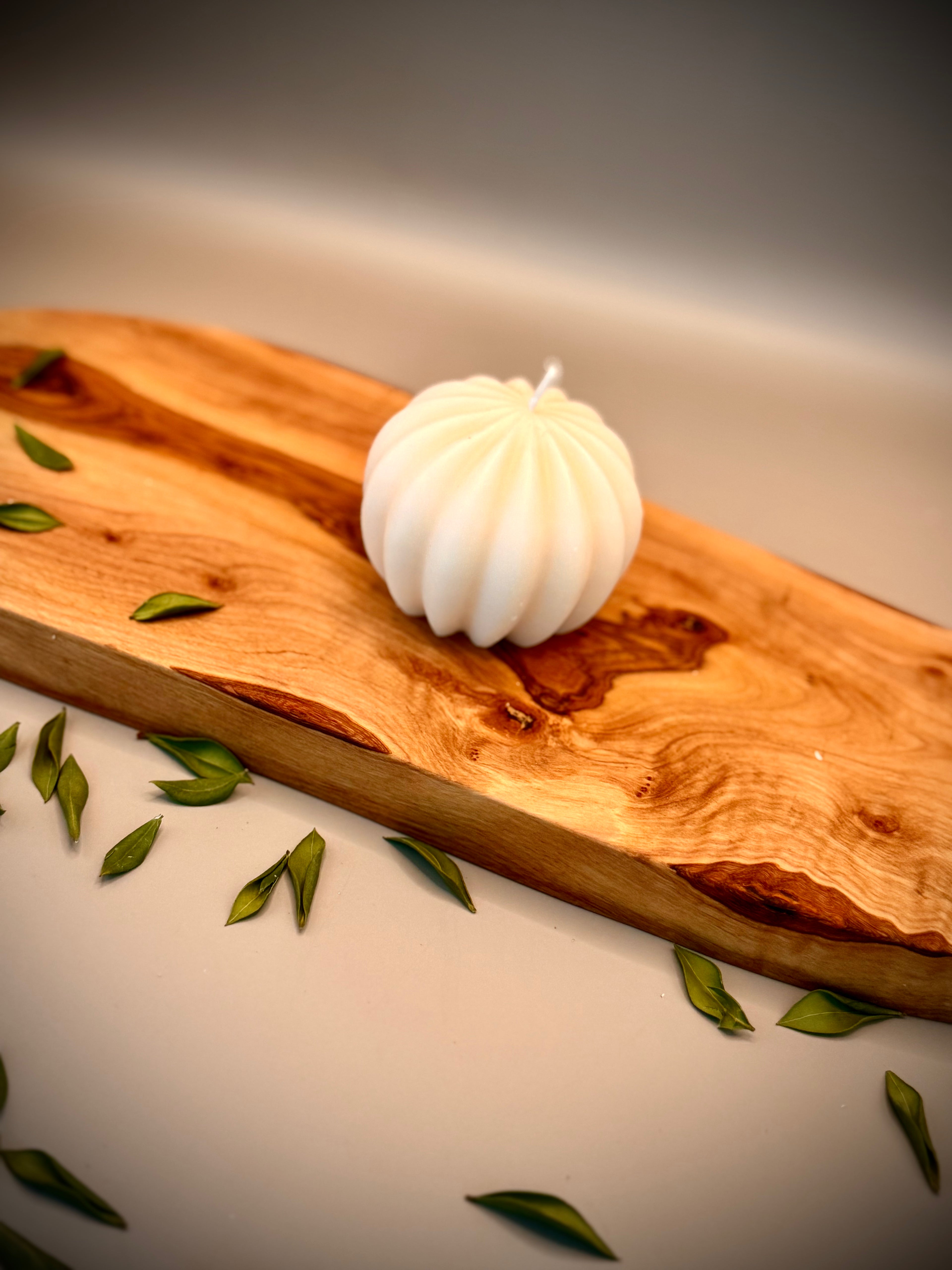 ATEN Sculptural Candle | Soy Wax | Unscented